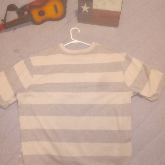 Free Assembly Shirt - Picture 3 of 5